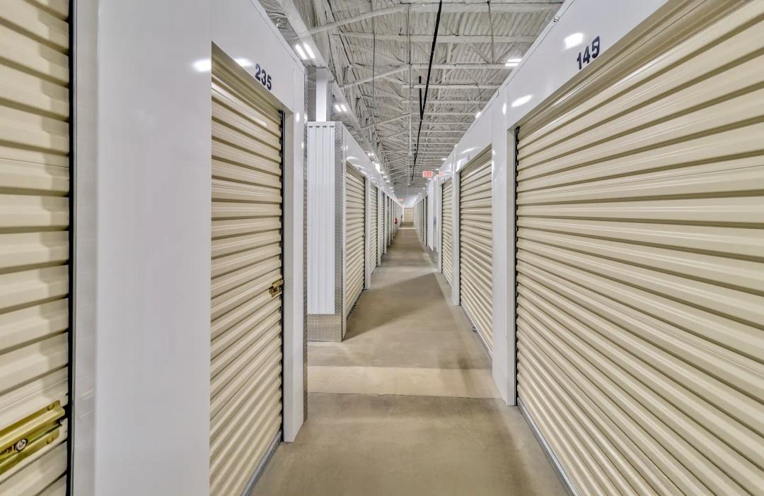 Storage King USA - Houston, TX (Gulf Fwy.) media 9