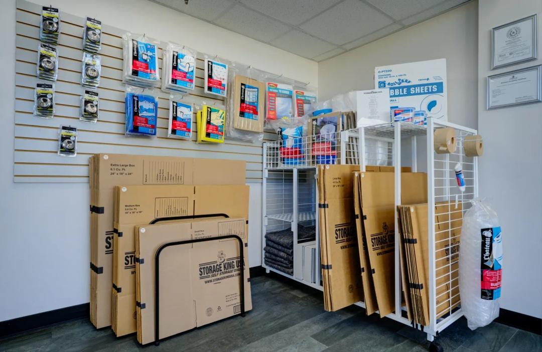Storage King USA - League City - State Hwy 3 media 13