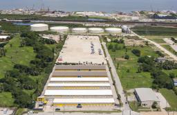 Storage King USA - 60th Street Thumbnail 3