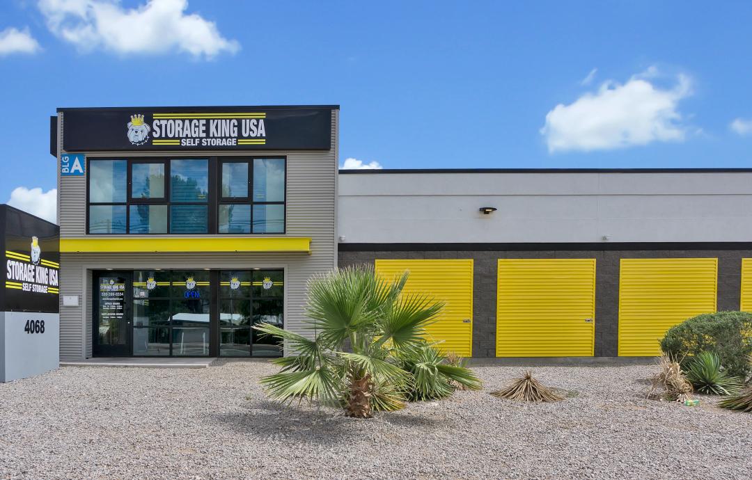 Storage King USA - Tucson - Fort Lowell Rd. media 3
