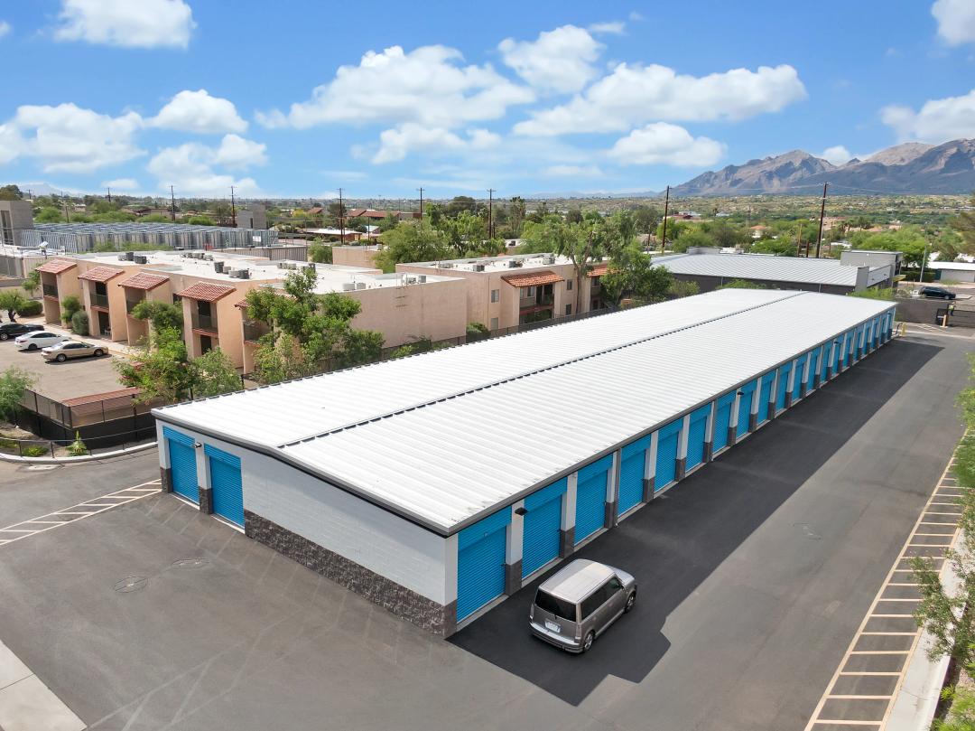 Storage King USA - Tucson - Fort Lowell Rd. media 9