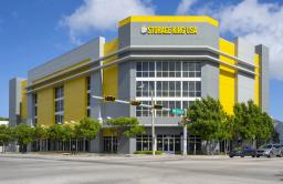 Storage King USA - Miami - NW 12th Ave Thumbnail 1