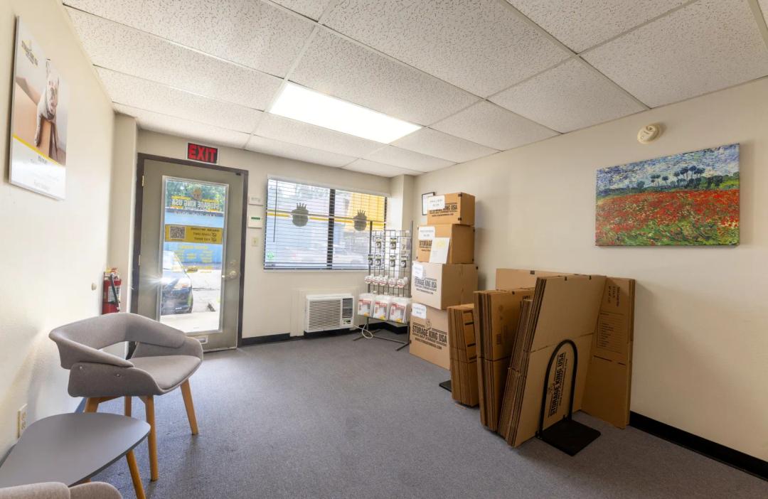 Storage King USA - Tallahassee - Tharpe Street media 14