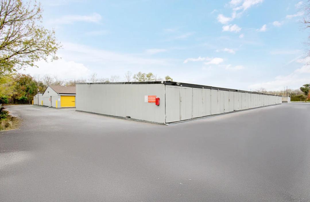 Storage King USA - Cedar Bayou media 9