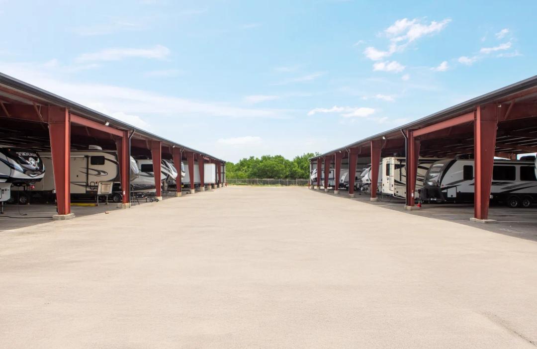 Storage King USA - Camino Real media 14