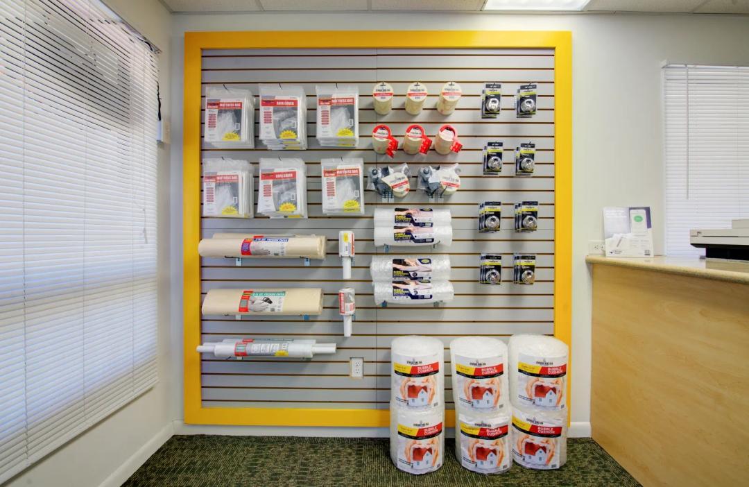 Storage King USA - 17625 Tamiami Trail media 12