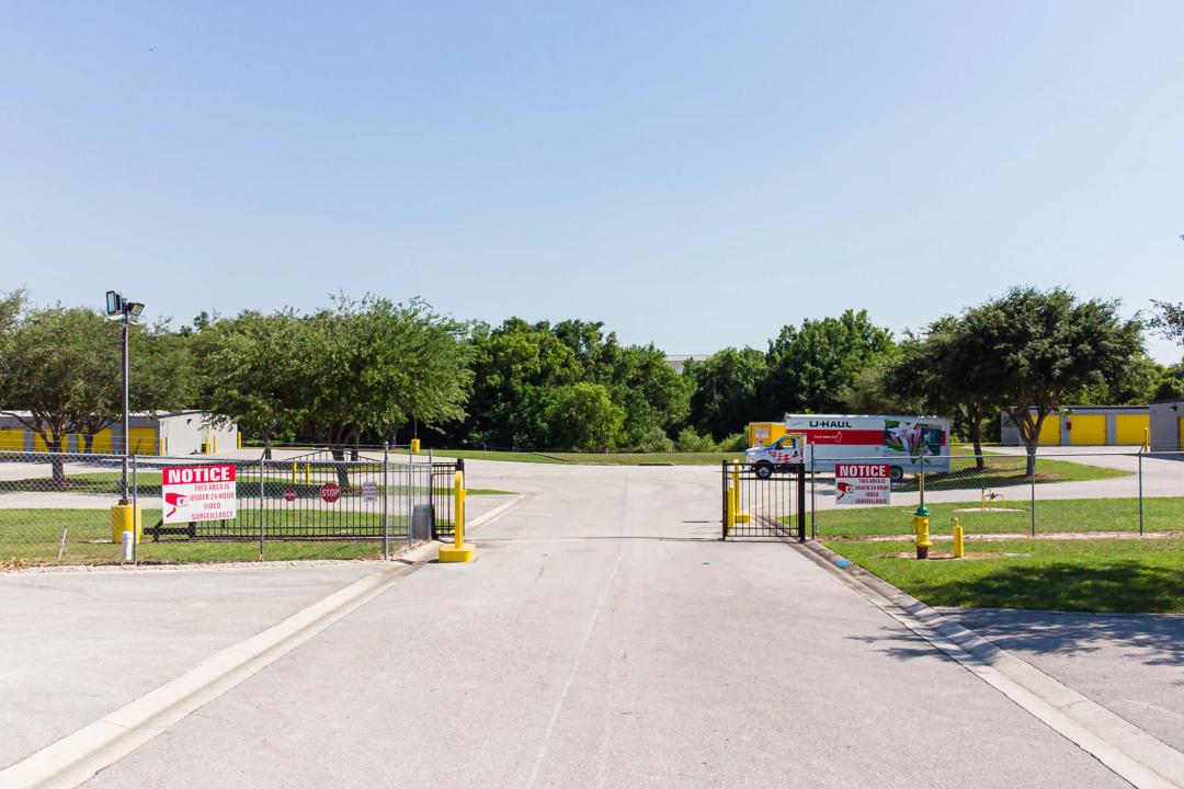 Storage King USA of Winter Haven (Lucerne Park) media 4