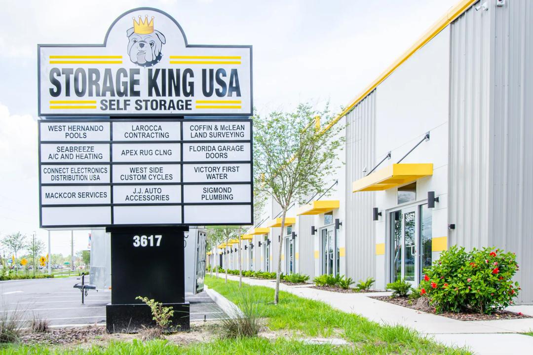 Storage King USA - Spring Hill media 2