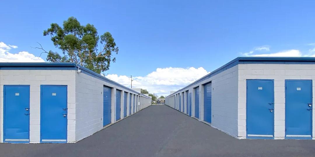 Storage King USA - Tucson N. 1st Ave. media 5
