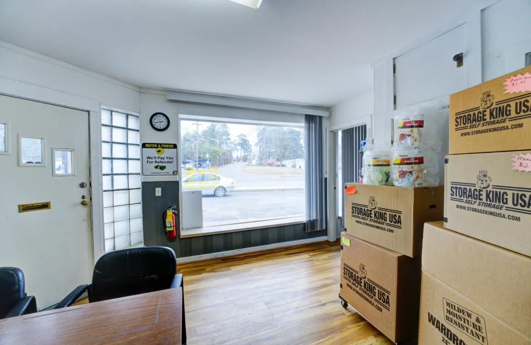 Storage King USA - Knoxville, TN media 5