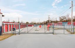 Storage King USA - Knoxville, TN Thumbnail 6