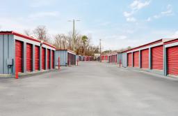 Storage King USA - Knoxville, TN Thumbnail 8