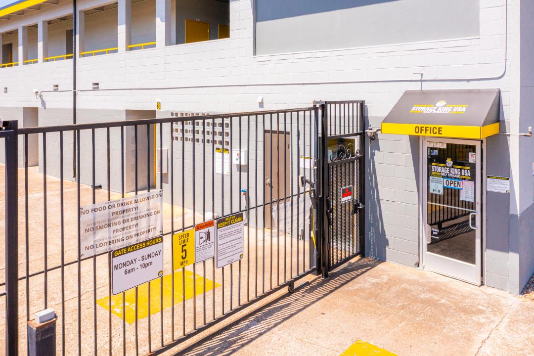 Storage King USA - Houston, TX (Long Point Rd.) media 2