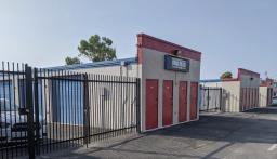 Storage King USA - Tucson N. 1st Ave. Thumbnail 6