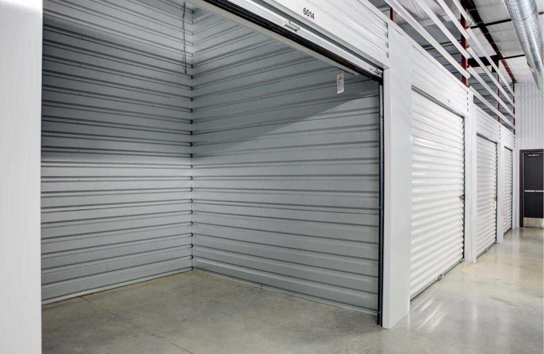 Storage King USA - 1842 I-10 media 30