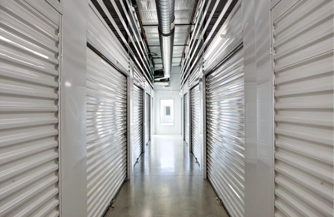 Storage King USA - 1842 I-10 media 31