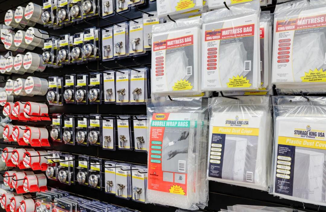 Storage King USA - 1842 I-10 media 12