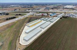 Storage King USA - 1842 I-10 Thumbnail 15