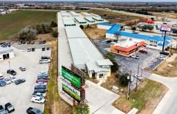 Storage King USA - 1842 I-10 Thumbnail 5