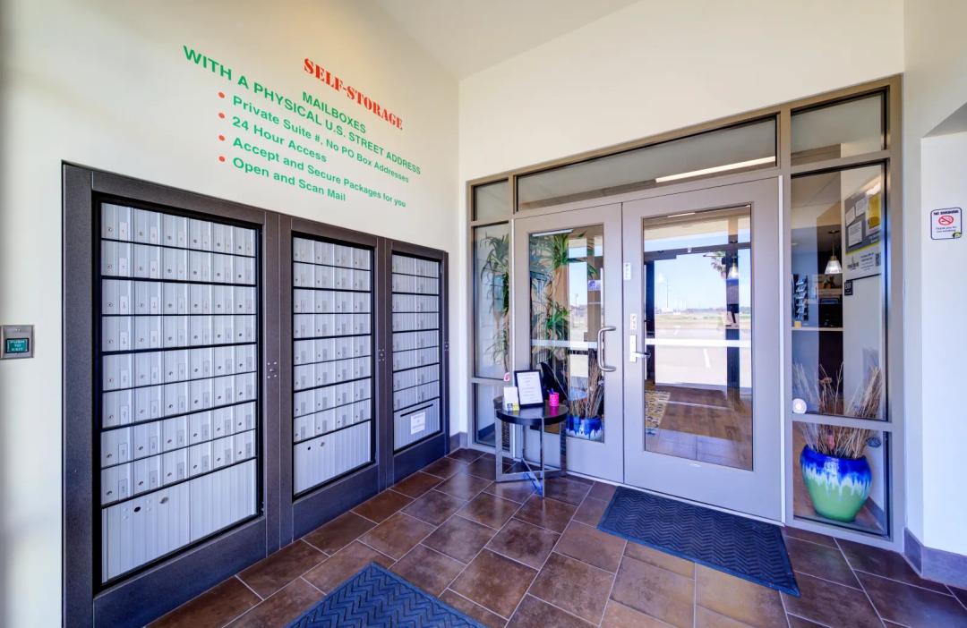 Storage King USA - 3205 Rodd Field Road media 7