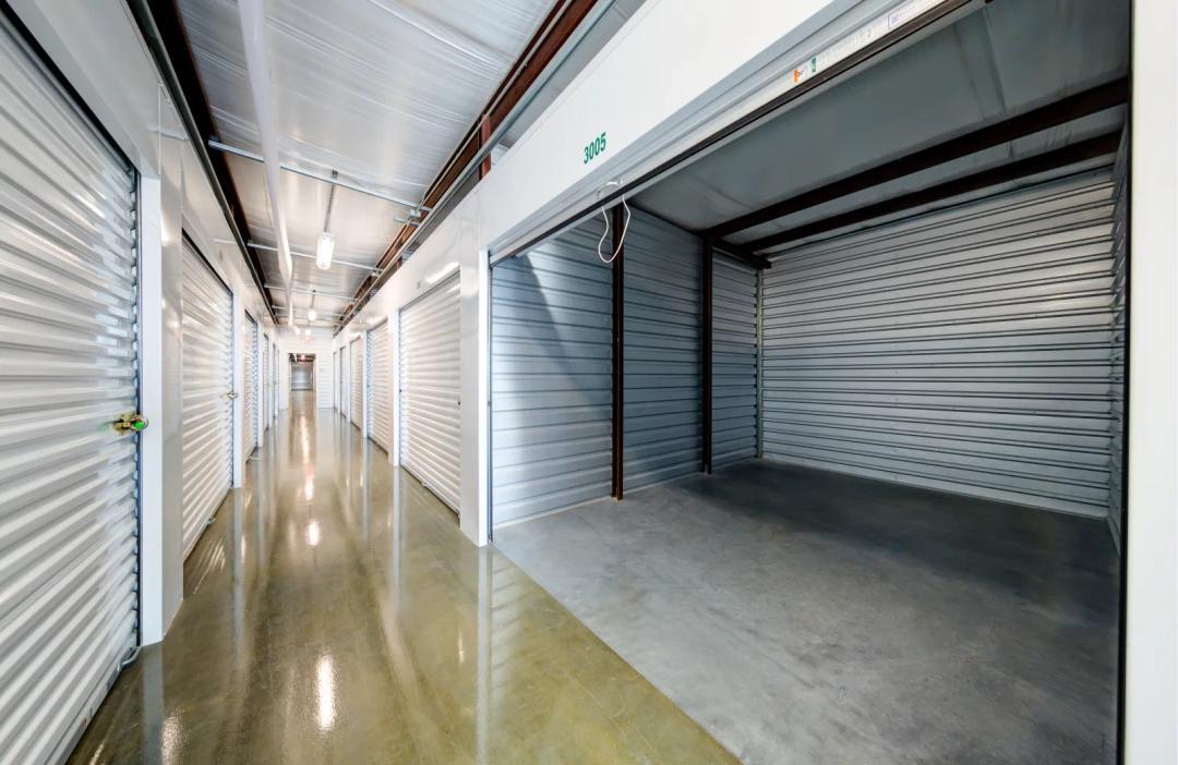 Storage King USA - 3205 Rodd Field Road media 43