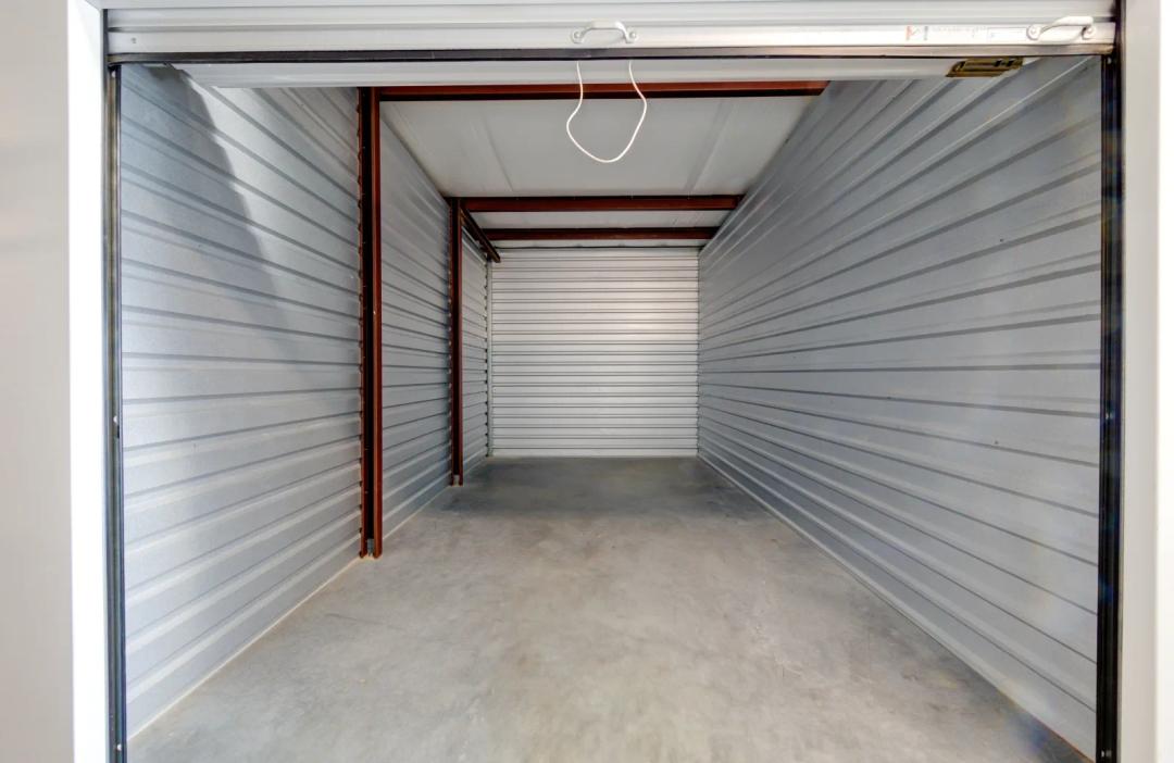 Storage King USA - 3205 Rodd Field Road media 42