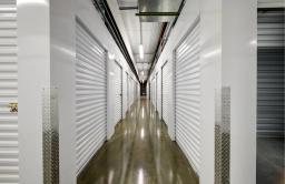 Storage King USA - 3205 Rodd Field Road Thumbnail 35