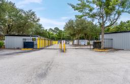 Storage King USA - Youngerman Circle Thumbnail 9