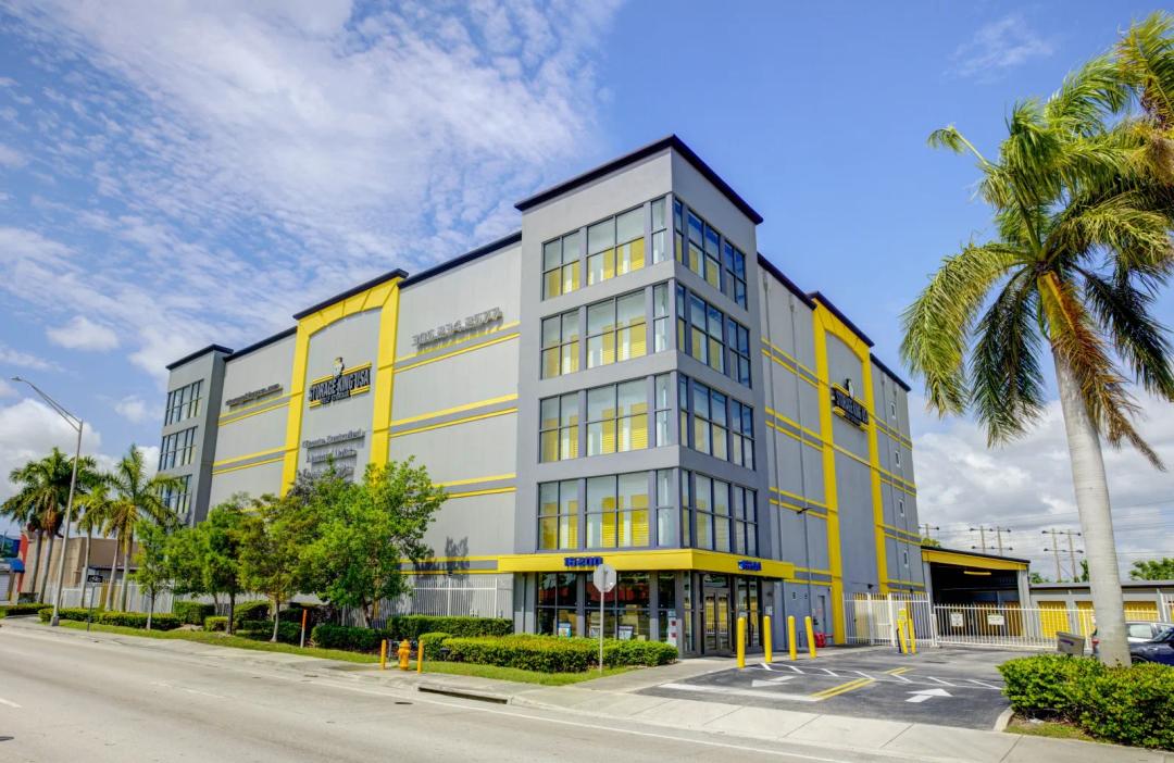 Storage King USA - Miami media 8