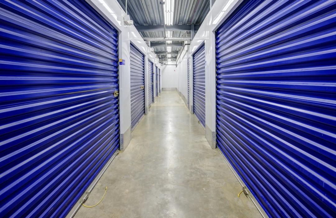 Storage King USA - Miami media 6