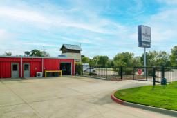 Storage King USA - Wellborn Road Thumbnail 10