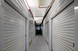 Storage King USA - Fort Worth Drive Thumbnail 4