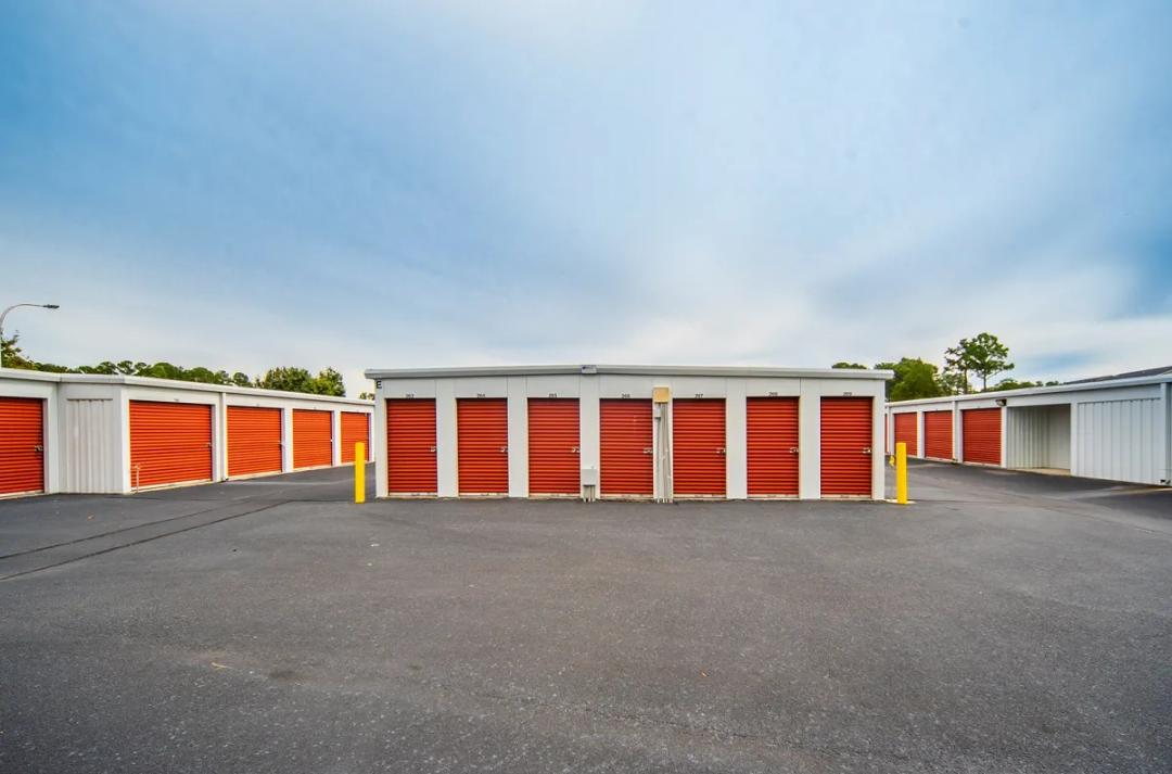 Storage King USA - Fayetteville, NC (Pepperbush Dr.) media 3