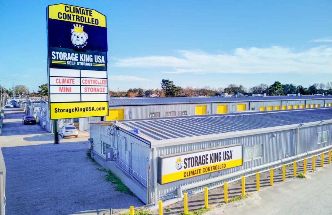 Storage King USA - Veterans Memorial Drive media 2