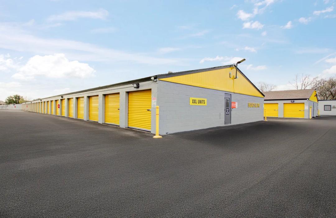 Storage King USA - Cedar Bayou media 8