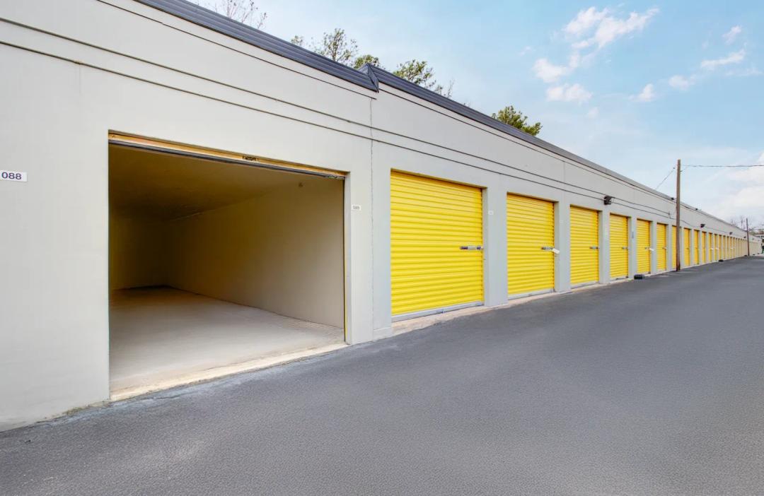 Storage King USA - Cedar Bayou media 6