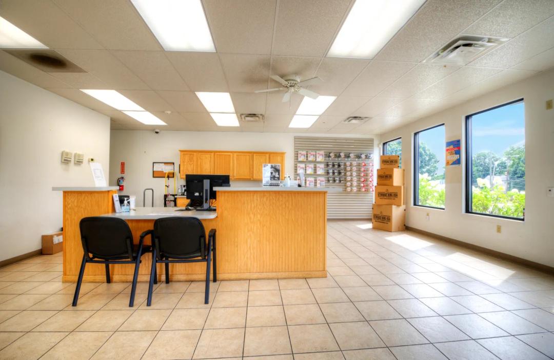 Storage King USA - Hook Road media 8