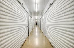 Storage King USA - Hook Road Thumbnail 12