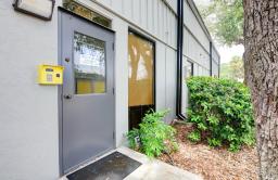 Storage King USA - Cattlemen Road Thumbnail 4