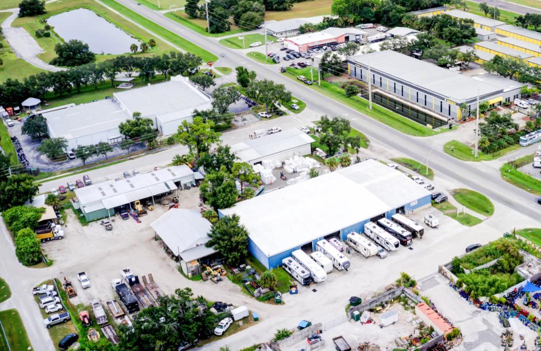 Storage King USA - Cattlemen Road media 21