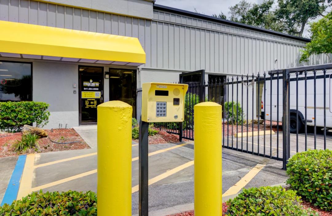 Storage King USA - Cattlemen Road media 15