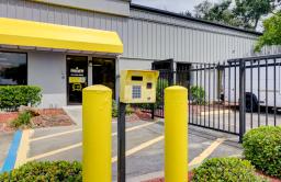 Storage King USA - Cattlemen Road Thumbnail 15