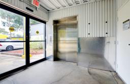 Storage King USA - Cattlemen Road Thumbnail 8