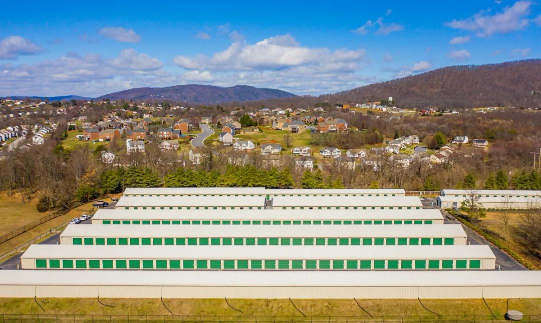 Storage King USA - Vinton media 6