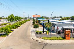 Storage King USA - Stockton, CA Thumbnail 4