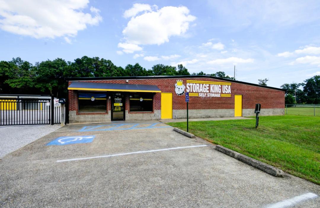 Storage King USA - Lori Lane media 2