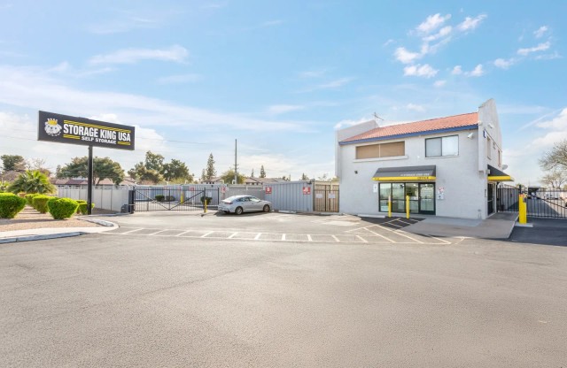 Illustration related to Storage King USA - Phoenix - Glendale Facility