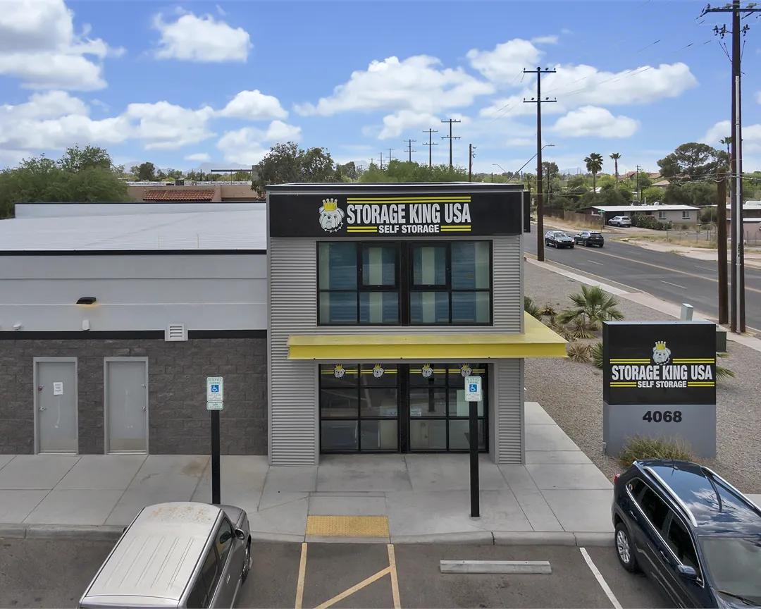 Storage King USA - Fort Lowell Road media 8