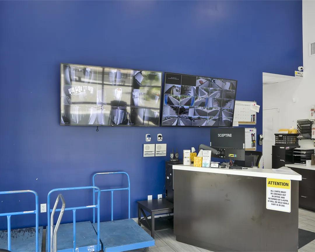 Storage King USA - Fort Lowell Road media 4