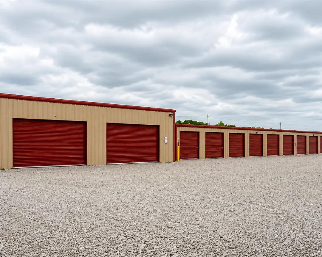 Storage King USA - Rosharon media 4